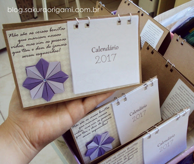CALENDÁRIO DE MESA - Lembrança de final de ano - mandala de origami - sakura origami atelie