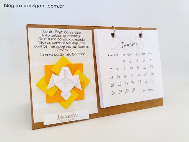 Calendário de Mesa - lembrancinha de Batizado - espírito santo com mandala - sakura origami atelie